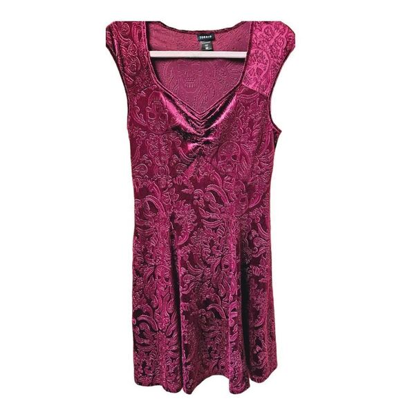 TORRID EMBOSSED Skull Velvet Baroque Sweetheart Neckline WITCHYCORE Dress M/L - Picture 2 of 14